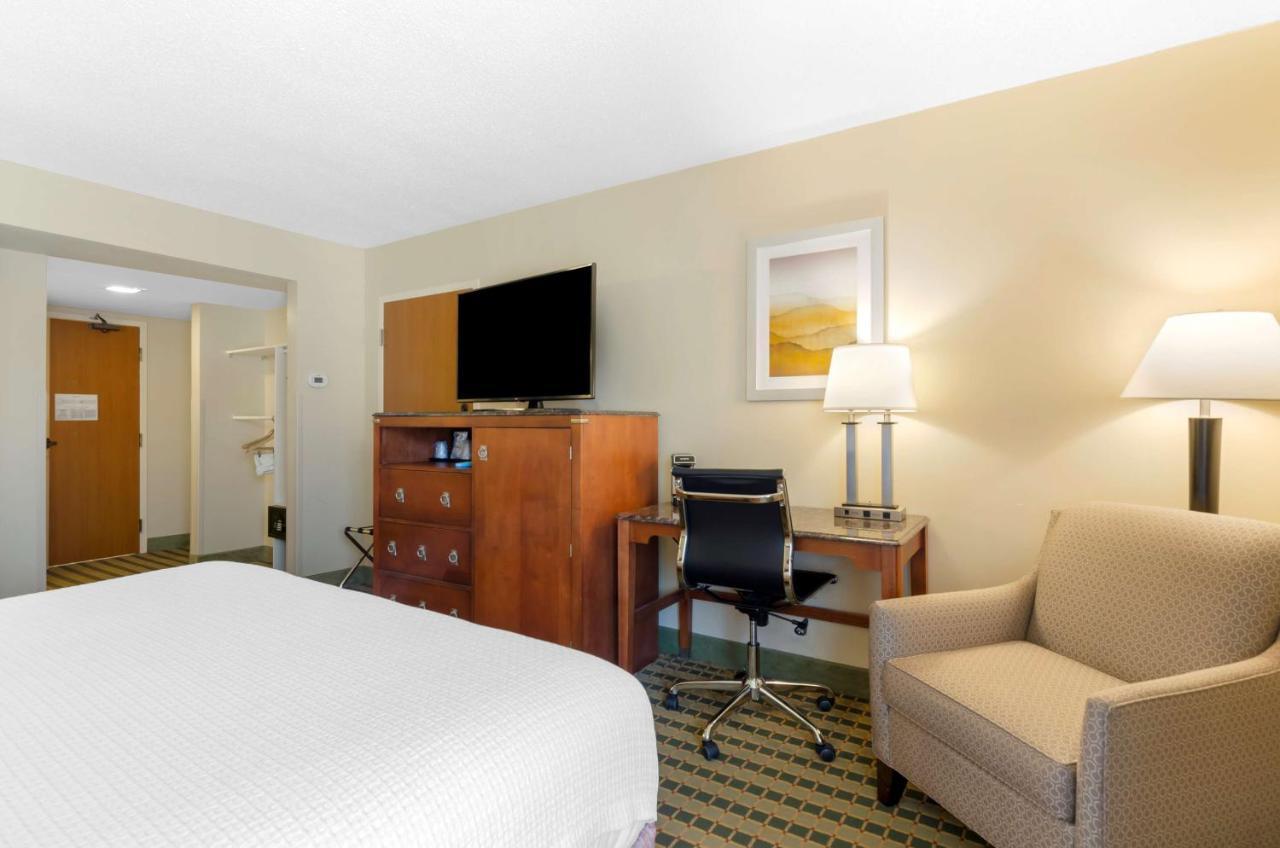 Best Western North Roanoke Troutville Eksteriør bilde